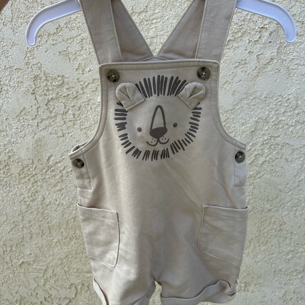 Neutral Beige Lion Overalls for Kids - Cozy Cotton Romper